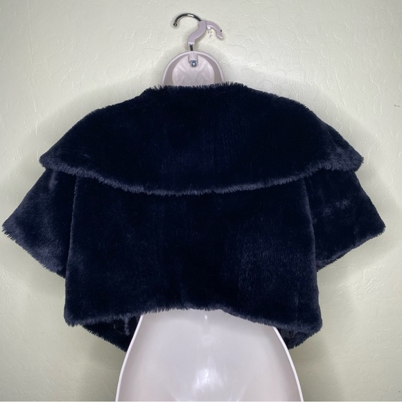 Elegant Black Faux Mink Fur Shrug Bolero by Park & Main Short Coat Size Medium M - Picture 6 of 11
